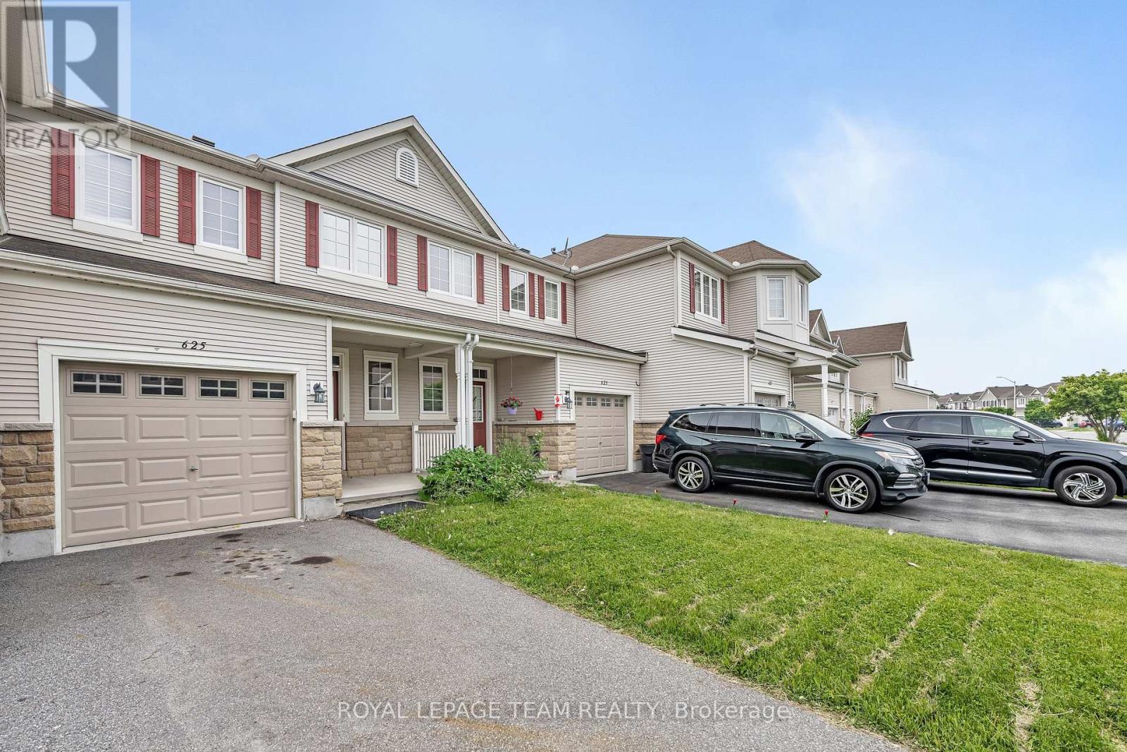 Property at 625 PEPPERVILLE CRESCENT image 1