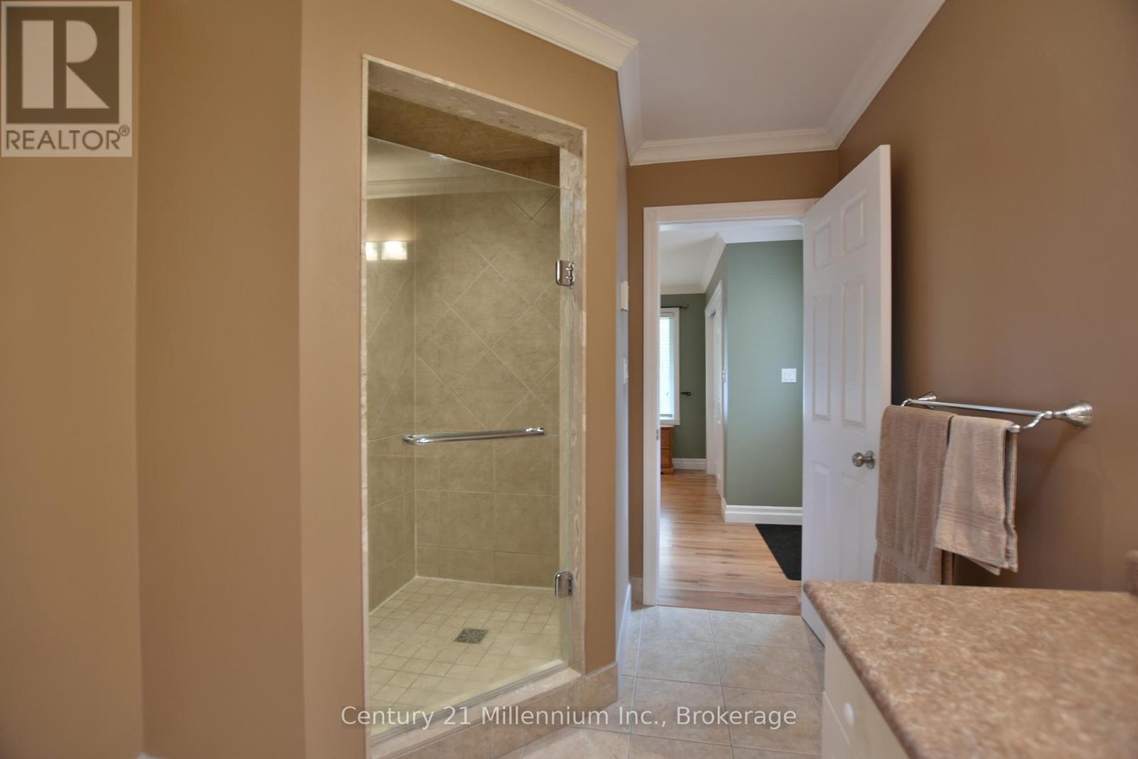 48 Indianola Crescent, Wasaga Beach, Ontario  L9Z 2W3 - Photo 32 - S12239889