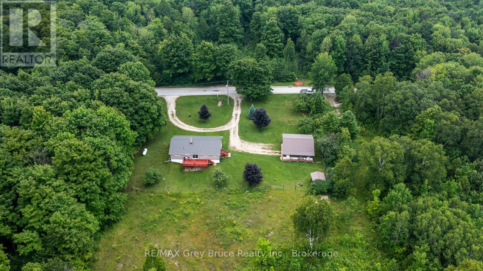 Property at 362511 LINDENWOOD ROAD image 2