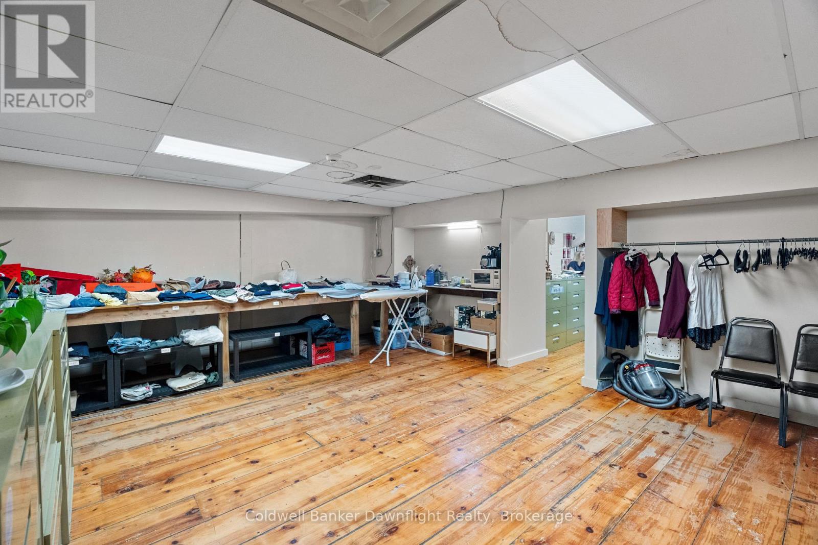 378 Main Street S, South Huron, Ontario N0M 1S2 - Photo 17 - X12240178