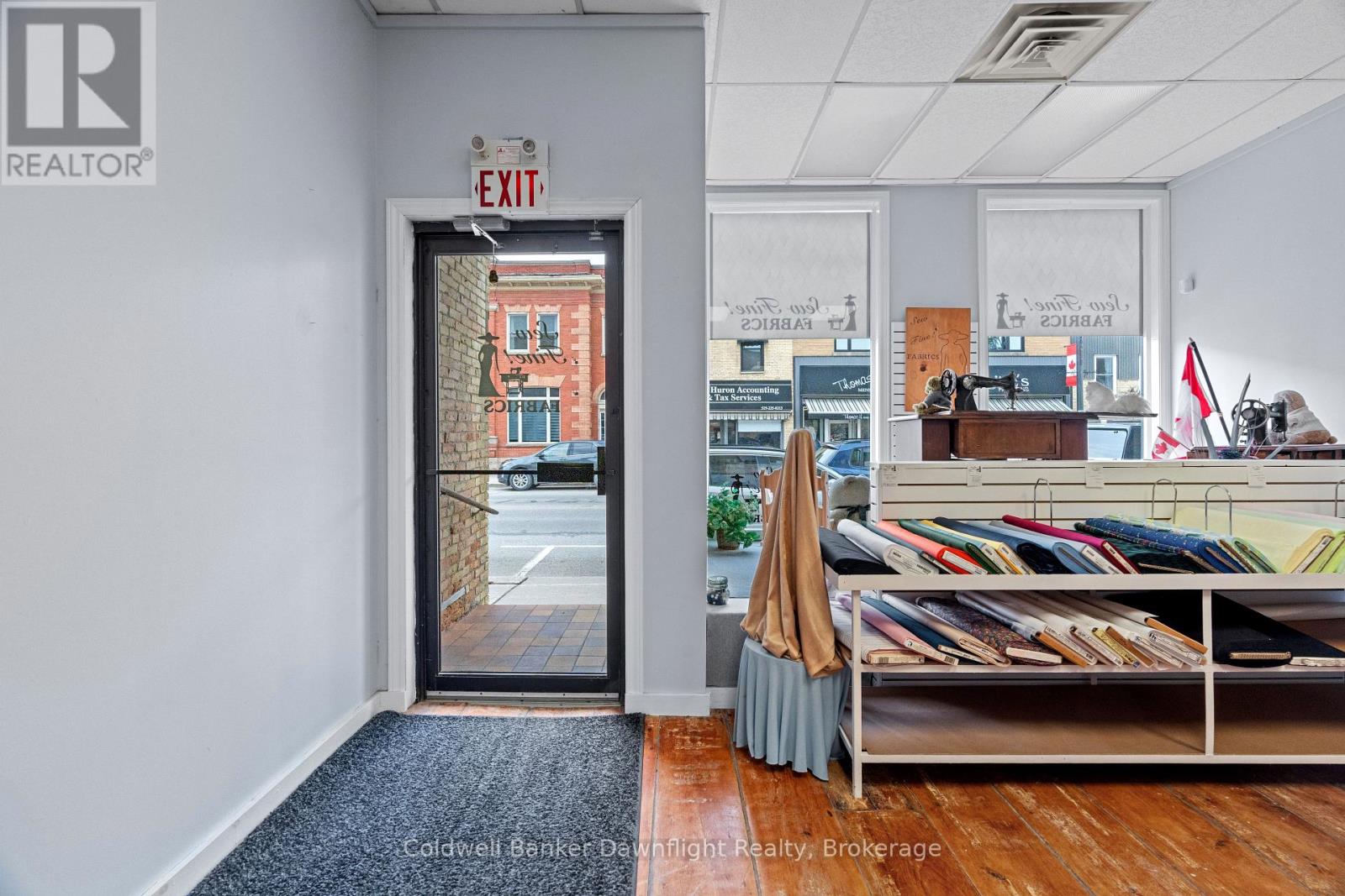 378 Main Street S, South Huron, Ontario N0M 1S2 - Photo 7 - X12240178