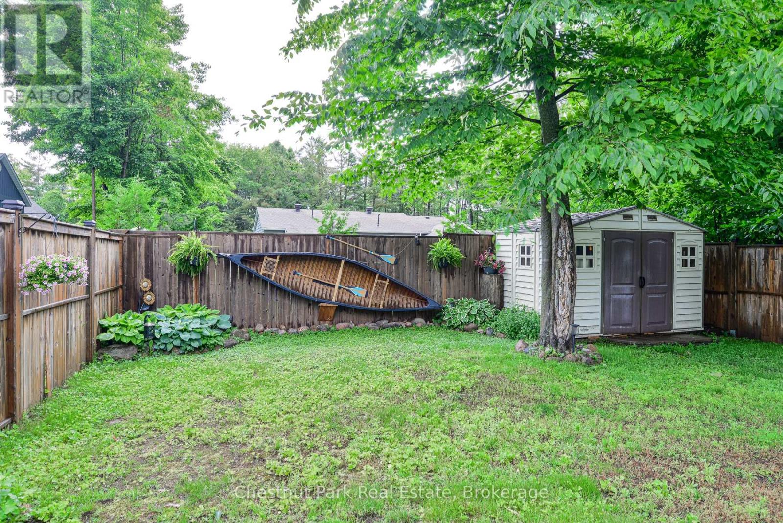 180 Pine Street, Gravenhurst, Ontario  P1P 1B1 - Photo 15 - X12240307