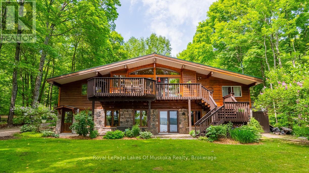 168 LAKESHORE ROAD, Burk's Falls, Ontario