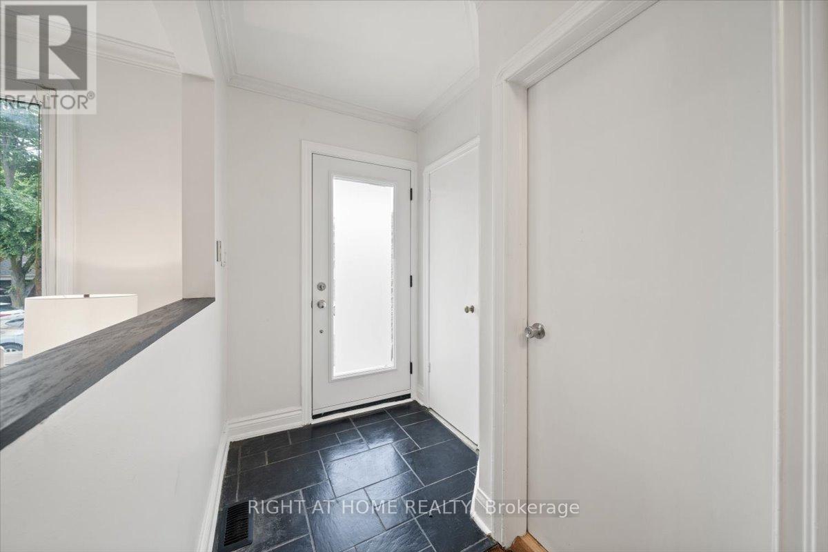 Property at 163 AVA ROAD image 5