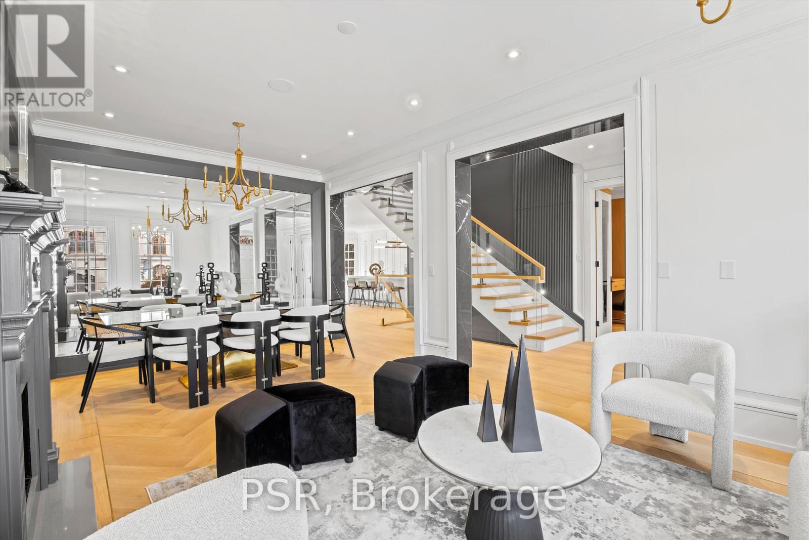 Property at 230 DUNVEGAN ROAD image 4