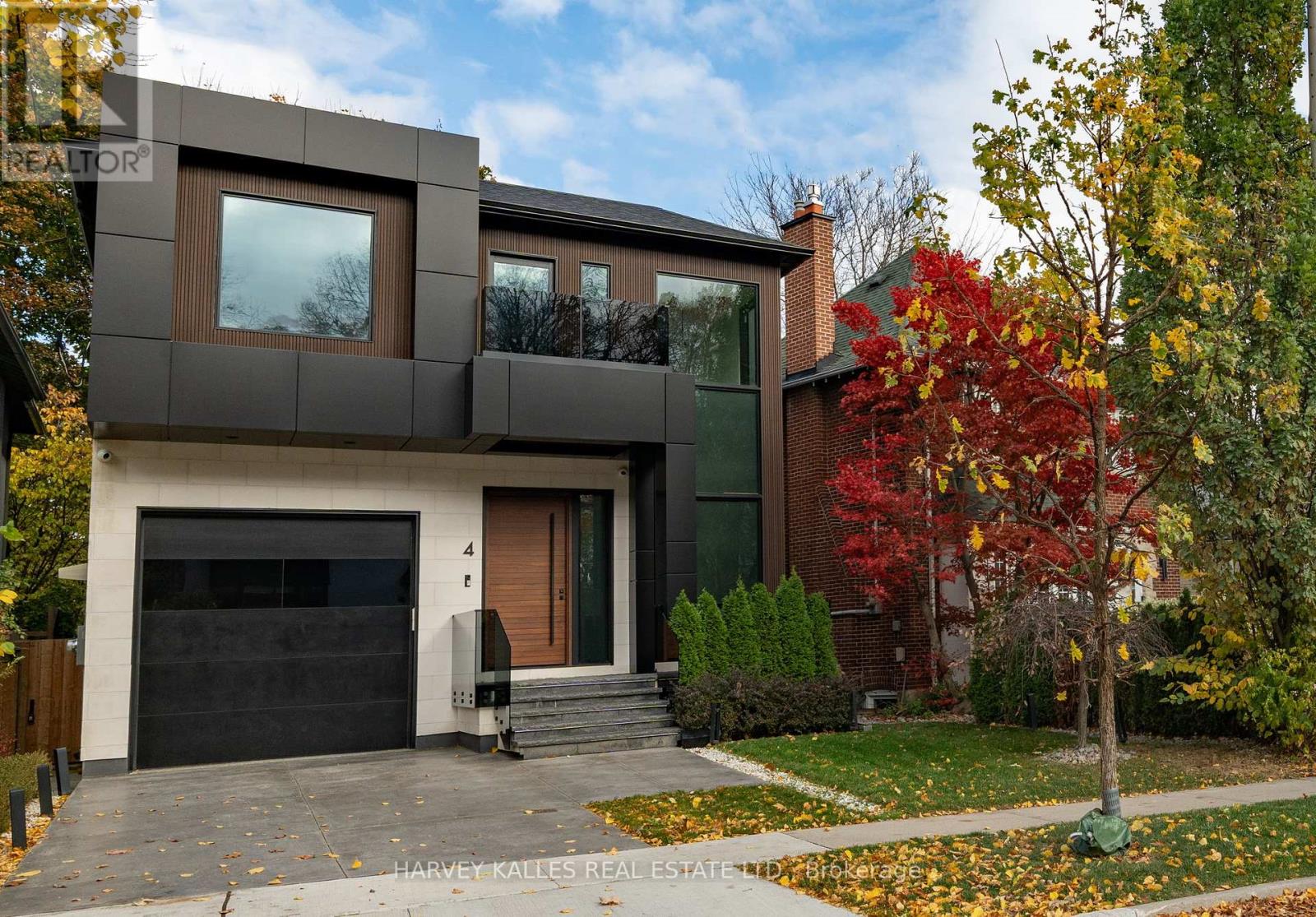 Property at 4 DOUGLAS CRESCENT image 1