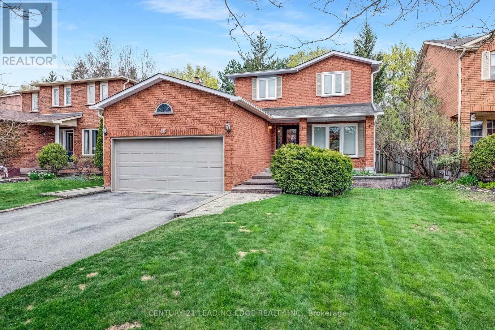 Property at 18 IRONWOOD CRESCENT image 1