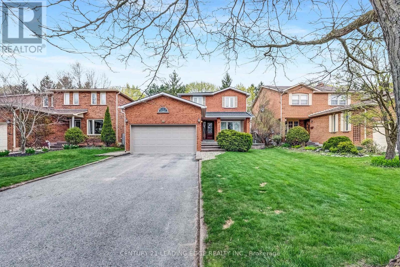 Property at 18 IRONWOOD CRESCENT image 2
