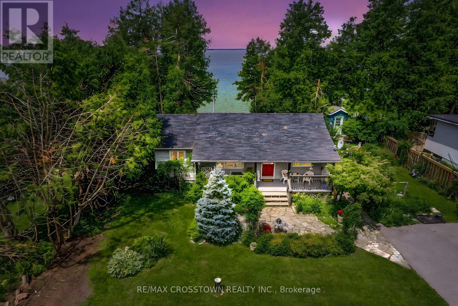 24890 Thorah Park Boulevard, Brock, Ontario  L0K 1A0 - Photo 1 - N12240520