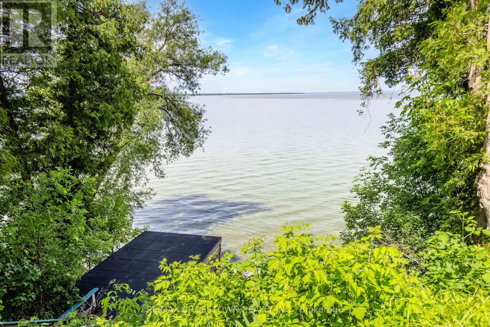 24890 Thorah Park Boulevard, Brock, Ontario  L0K 1A0 - Photo 45 - N12240520