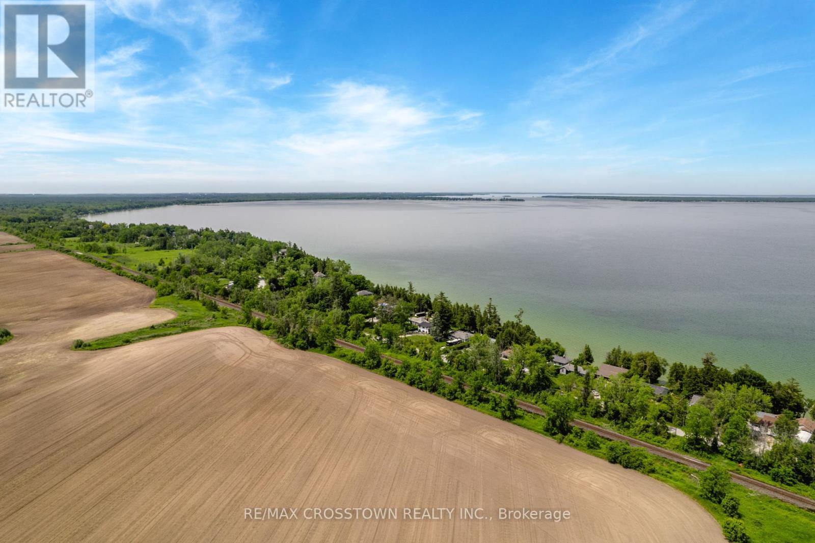 24890 Thorah Park Boulevard, Brock, Ontario  L0K 1A0 - Photo 6 - N12240520