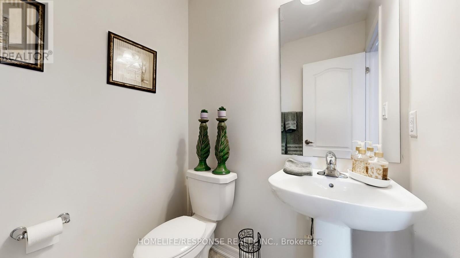 32 Vestry Way, Brampton (Goreway Drive Corridor), Ontario  L5P 4N7 - Photo 18 - W12239731