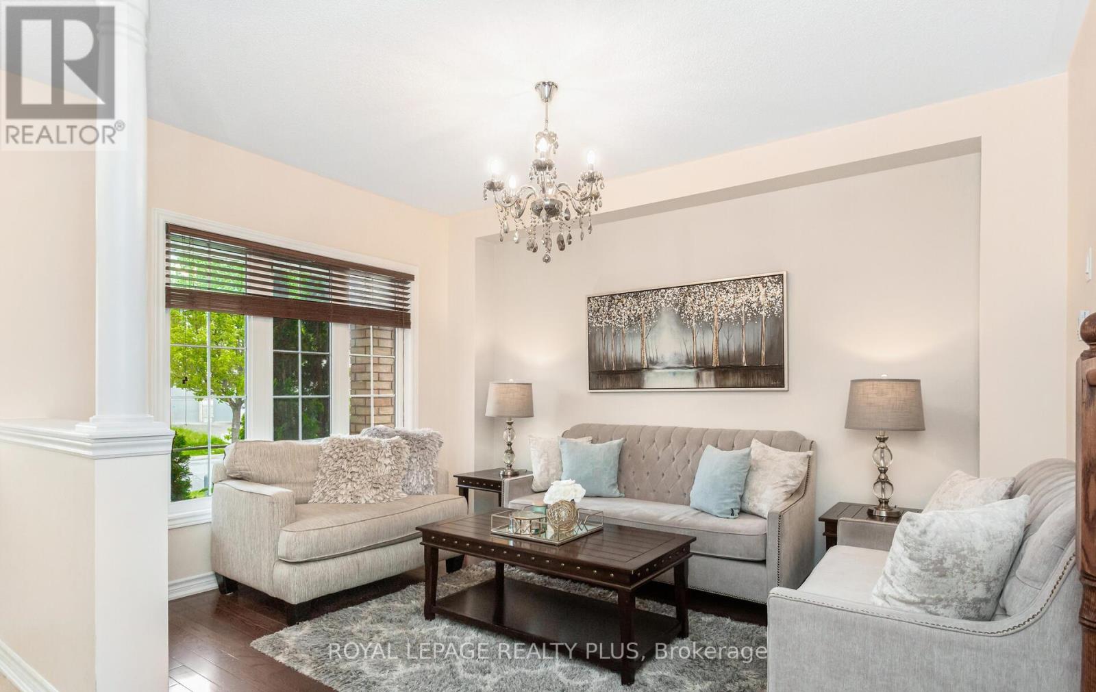 Property at 17 DADEN OAKS DRIVE image 3