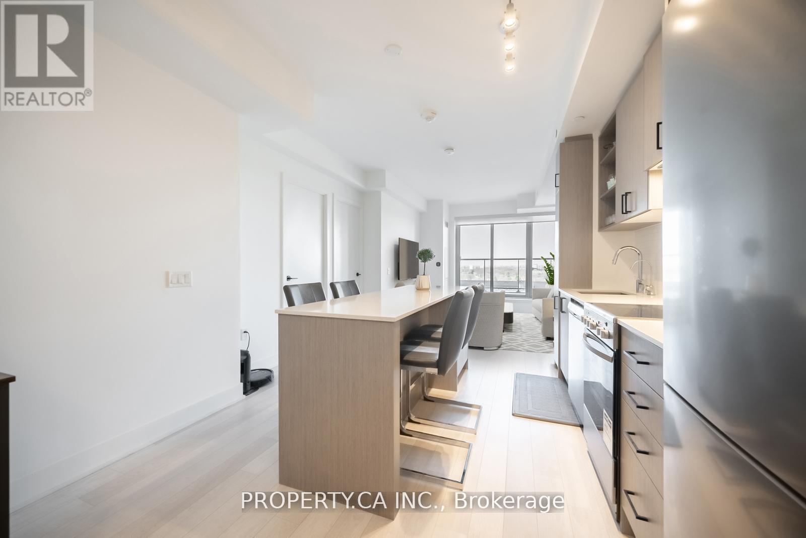 Property at 401 - 50 GEORGE BUTCHART DRIVE image 4