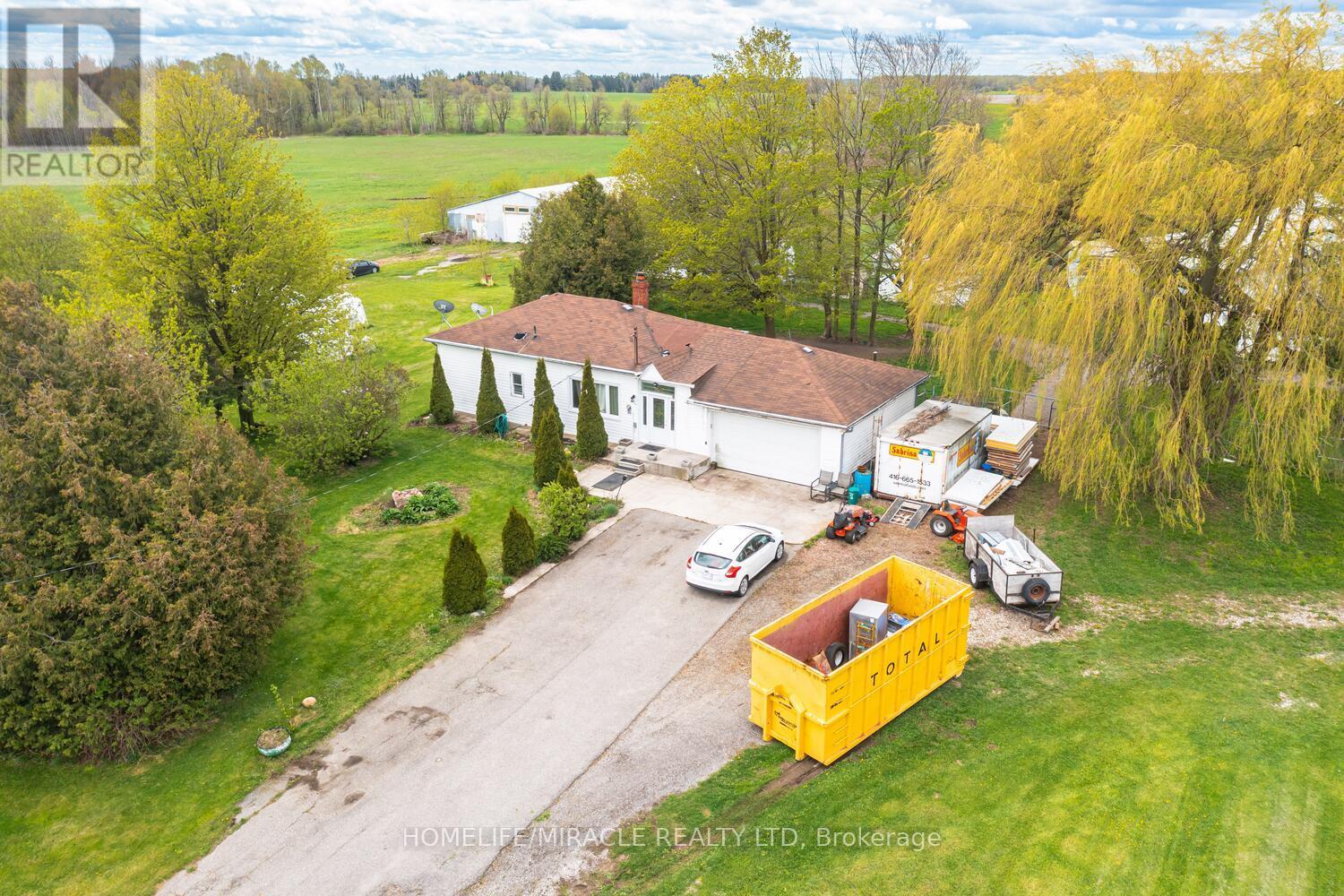 18330 Mountainview Road, Caledon, Ontario  L7K 2K8 - Photo 4 - W12240072