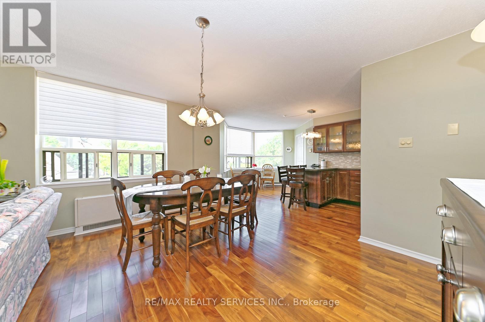 402 - 58 Church Street E, Brampton, Ontario  L6V 4A8 - Photo 7 - W12240415