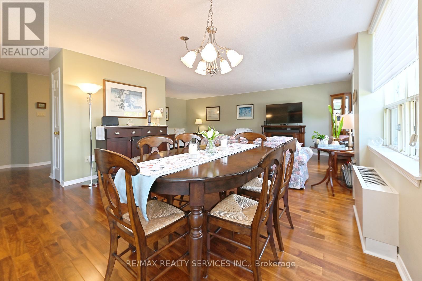 402 - 58 Church Street E, Brampton, Ontario  L6V 4A8 - Photo 8 - W12240415