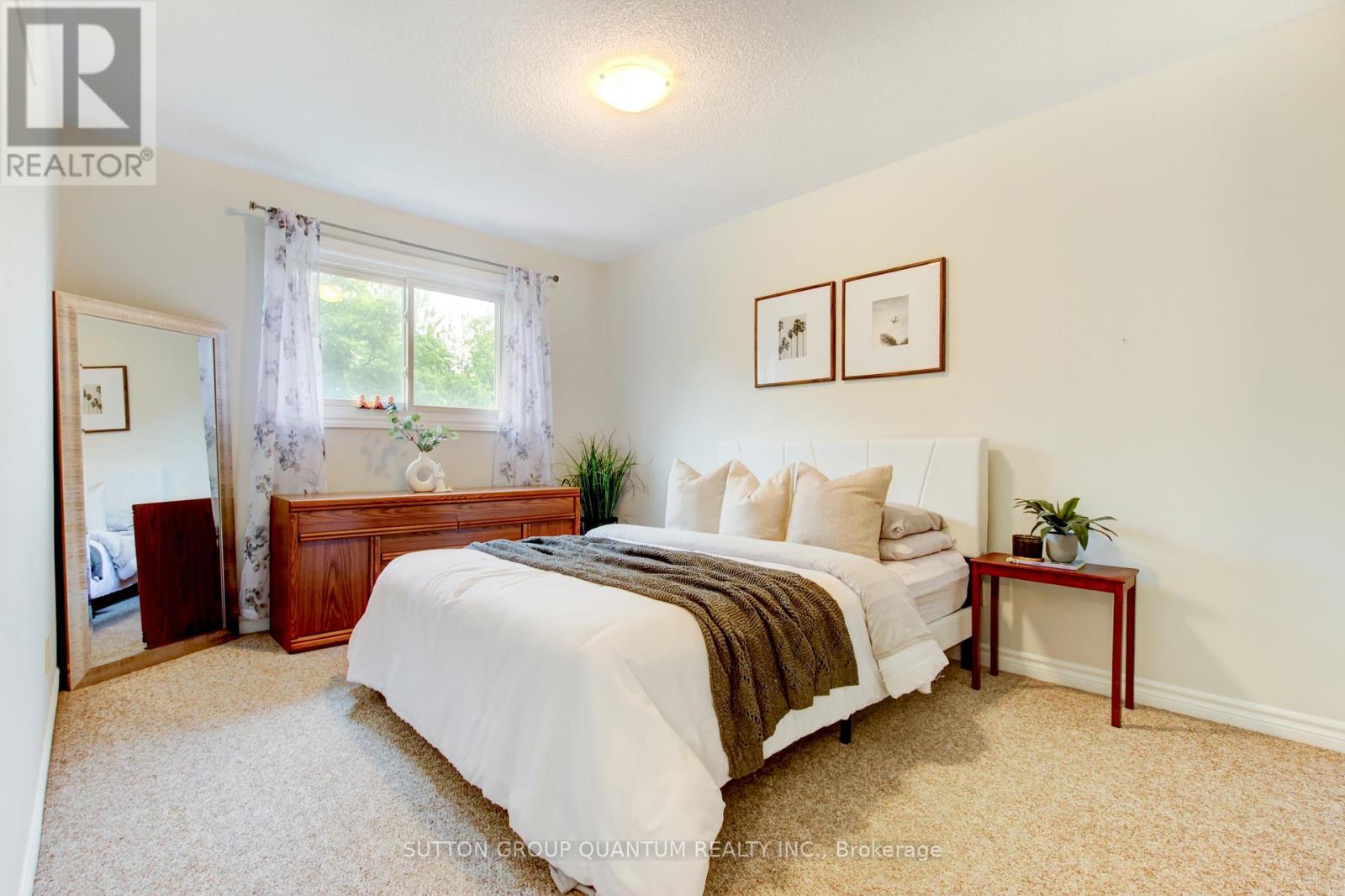 61 Sunforest Drive, Brampton (Heart Lake West), Ontario  L6Z 2W7 - Photo 23 - W12240455