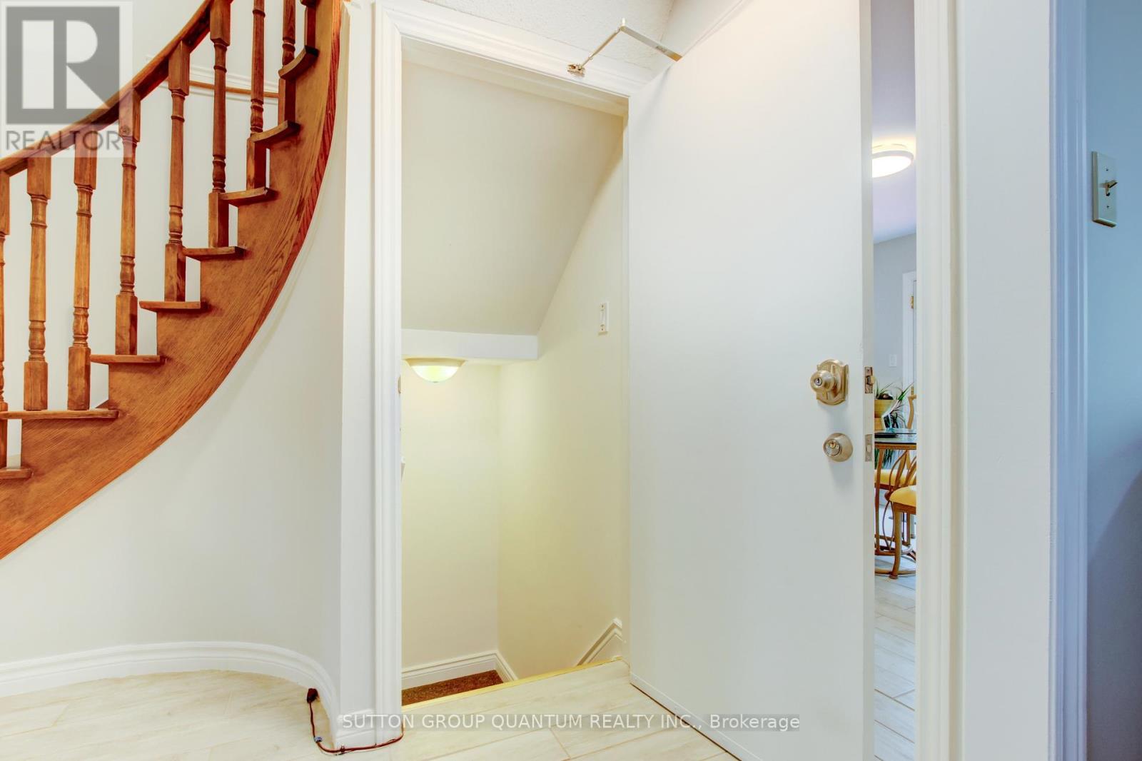 61 Sunforest Drive, Brampton (Heart Lake West), Ontario  L6Z 2W7 - Photo 28 - W12240455
