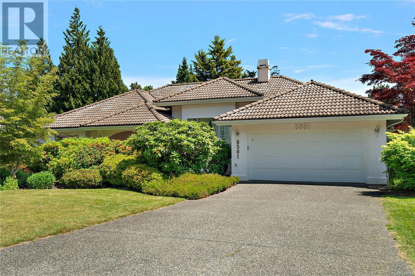 Property at 8581 Cathedral Pl image 1