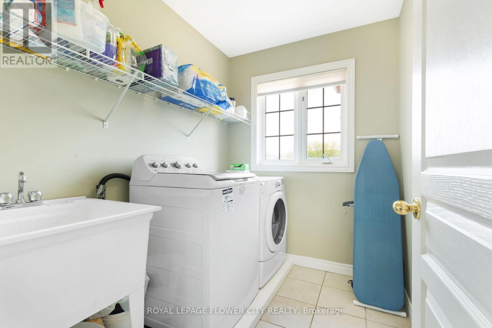 1297 Barton Street, Hamilton, Ontario  L8E 5L4 - Photo 24 - X12240138