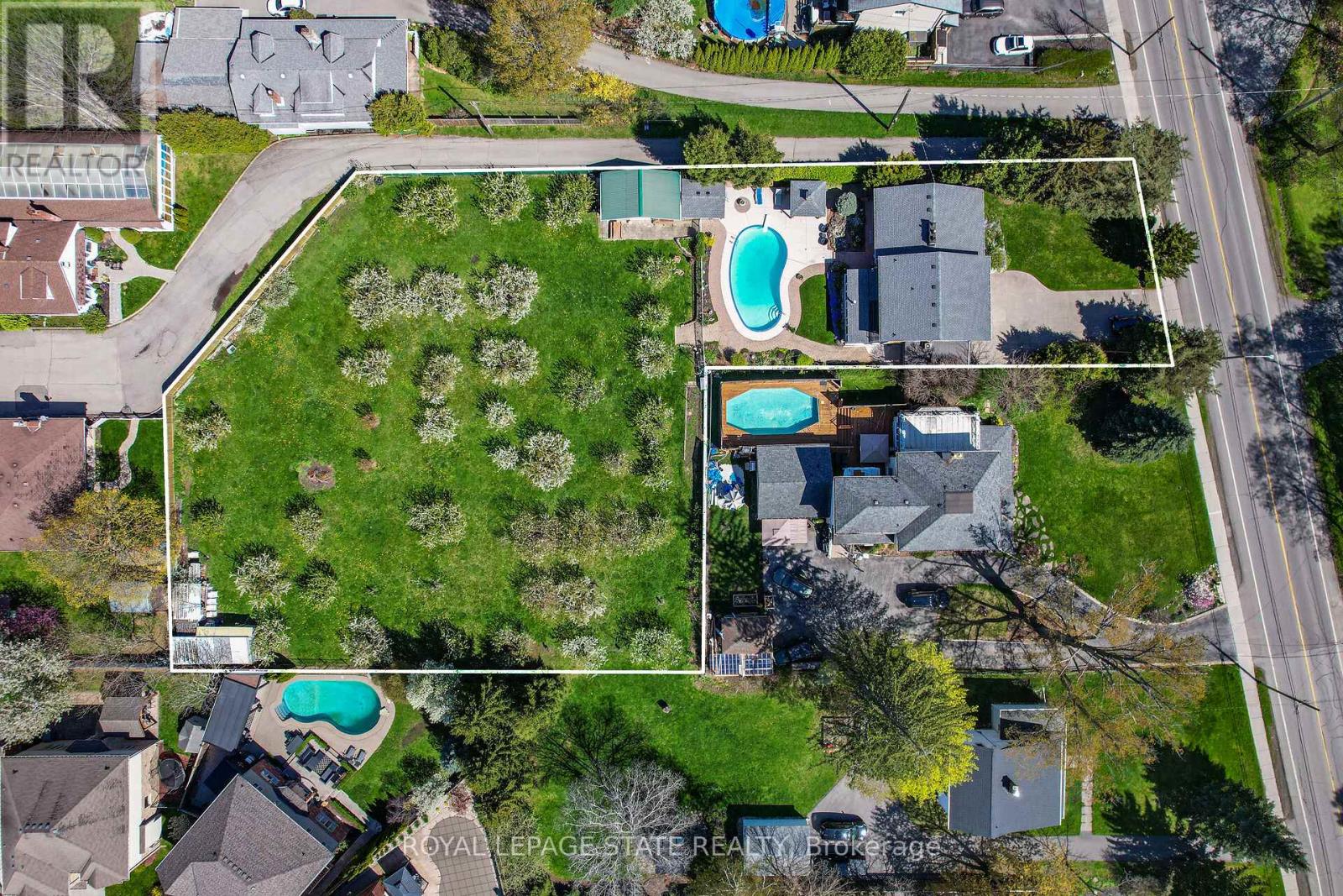 Property at 280A MAIN STREET W image 3