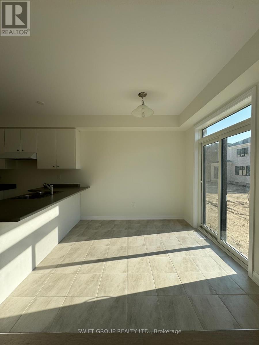 Property at 123 GRANVILLE CRESCENT image 5