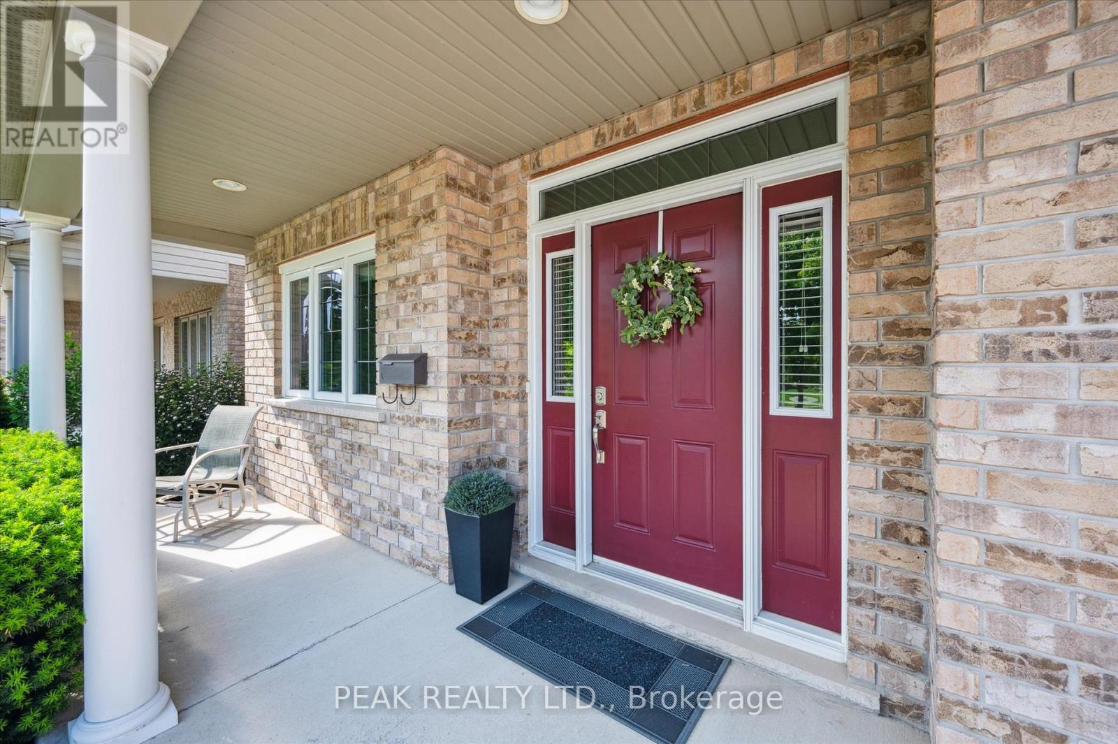 Property at 42 TREEVIEW DRIVE image 5