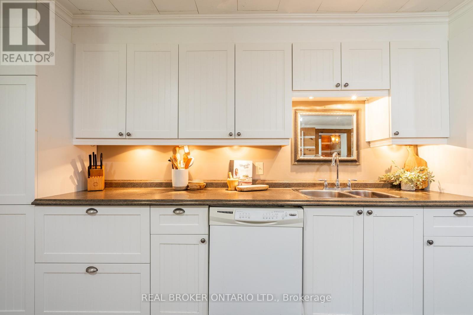 803148 Puddicombe Lane, Chatsworth, Ontario  N0H 1G0 - Photo 13 - X12240556