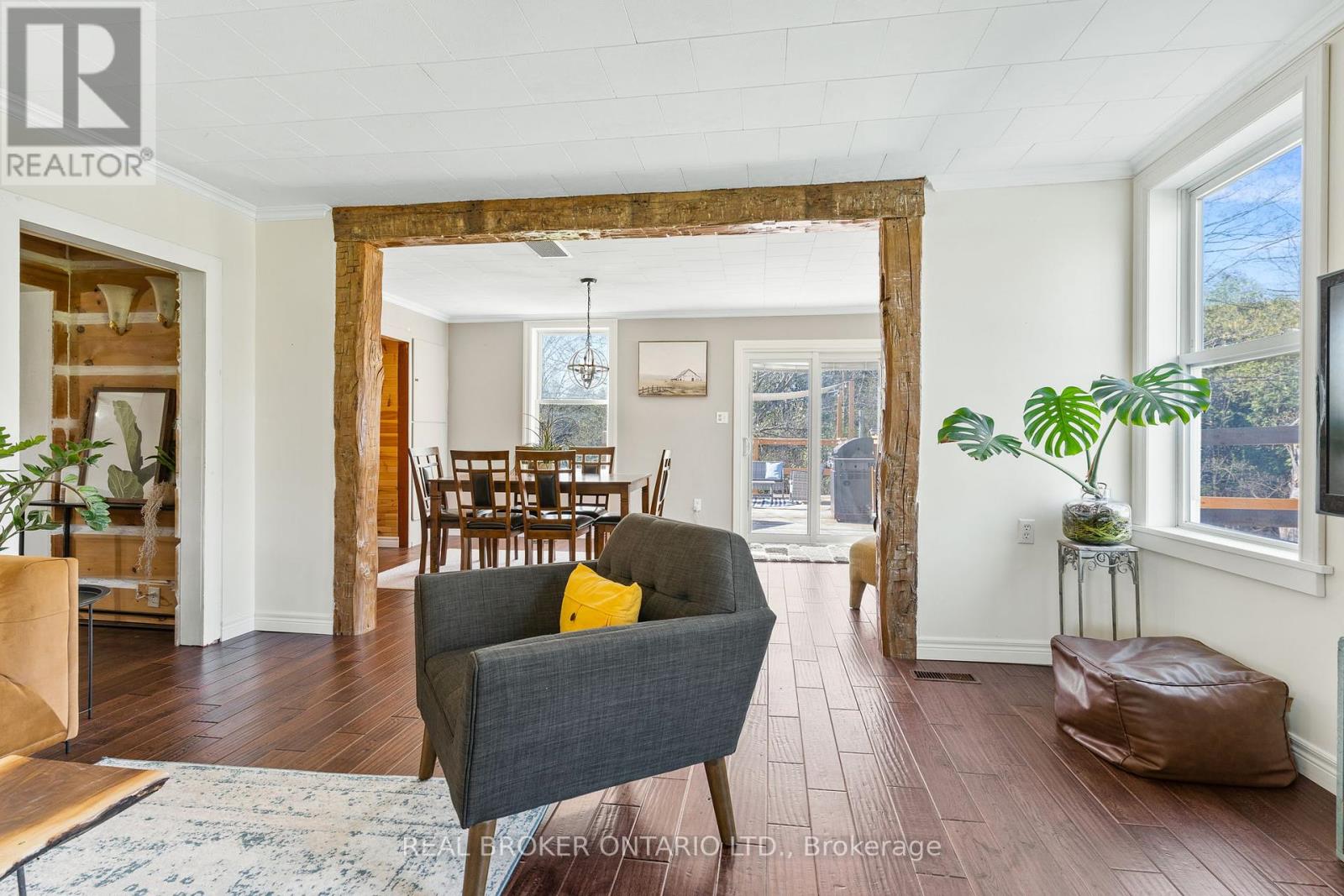 803148 Puddicombe Lane, Chatsworth, Ontario  N0H 1G0 - Photo 20 - X12240556