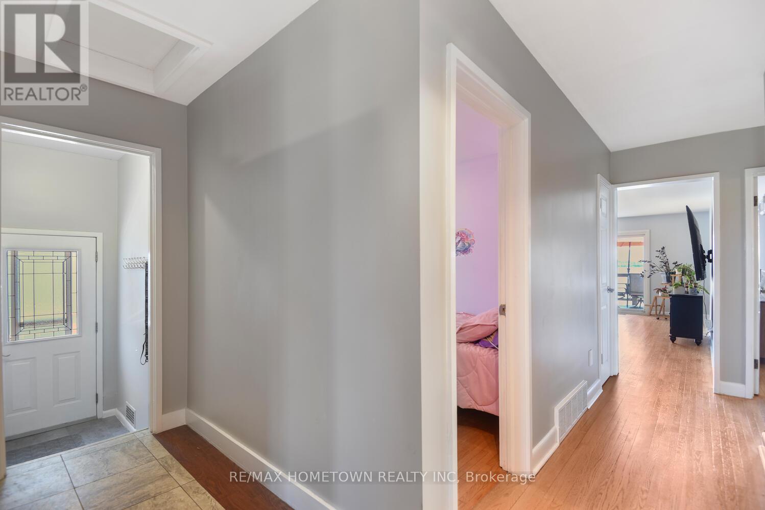 1643 County Road 2 Road, Augusta, Ontario  K0E 1T0 - Photo 16 - X12240613