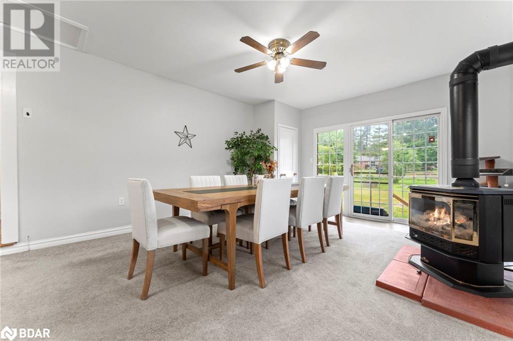 Property at 731 PINEGROVE Avenue image 4