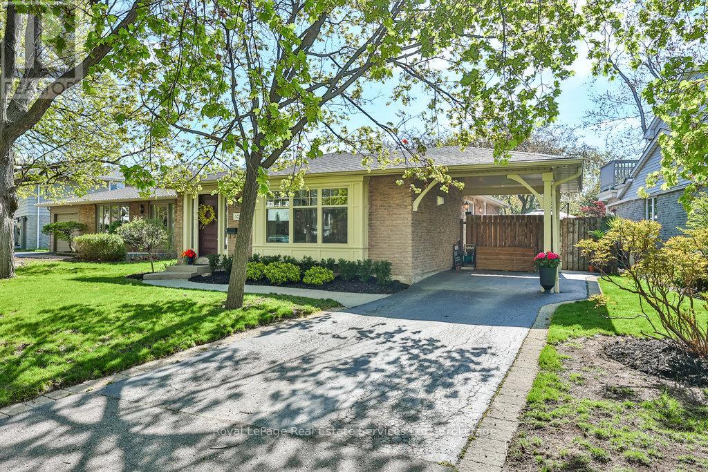 Property at 502 BOHEMIA CRESCENT image 2
