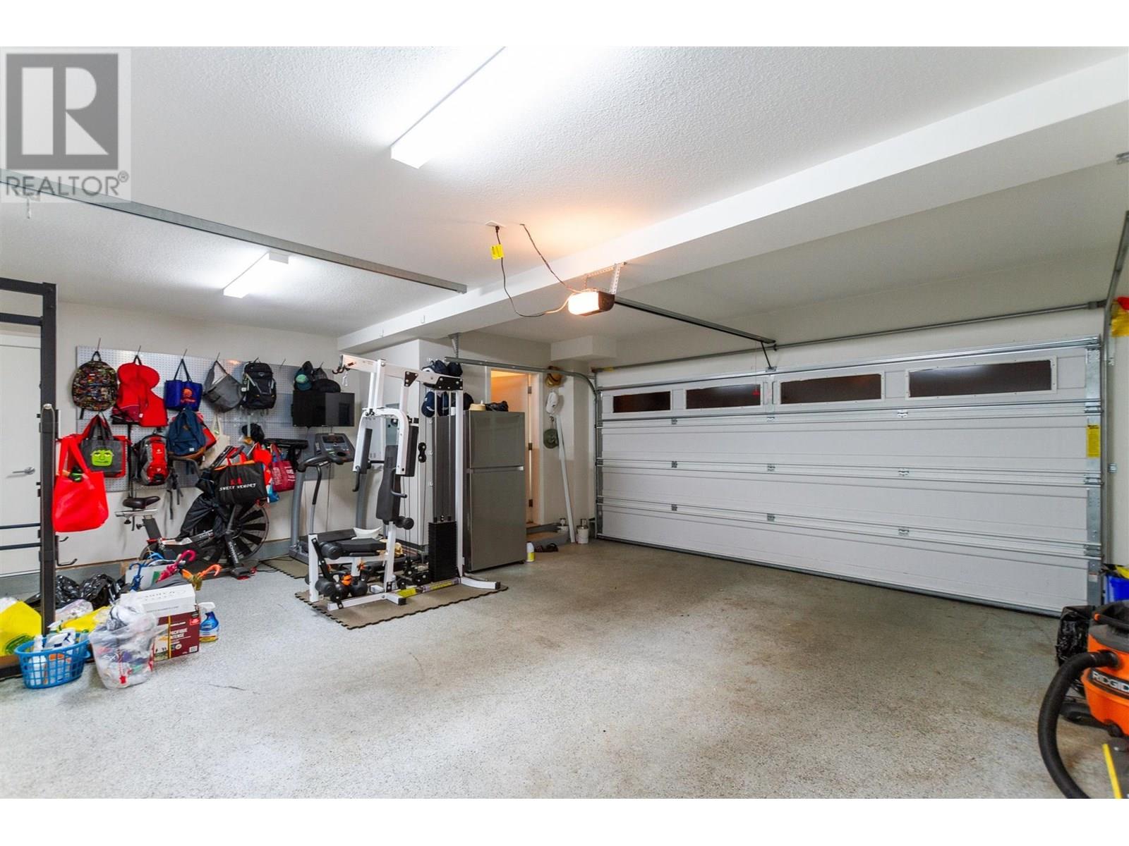 Property at 6 5108 CLAUDE AVENUE image 4
