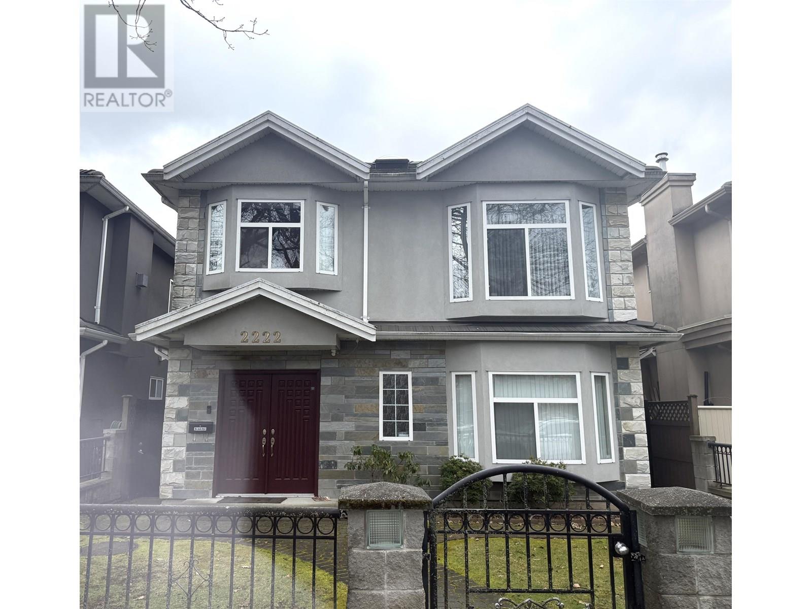 2222 E 44TH AVENUE, vancouver, British Columbia V5P1N4