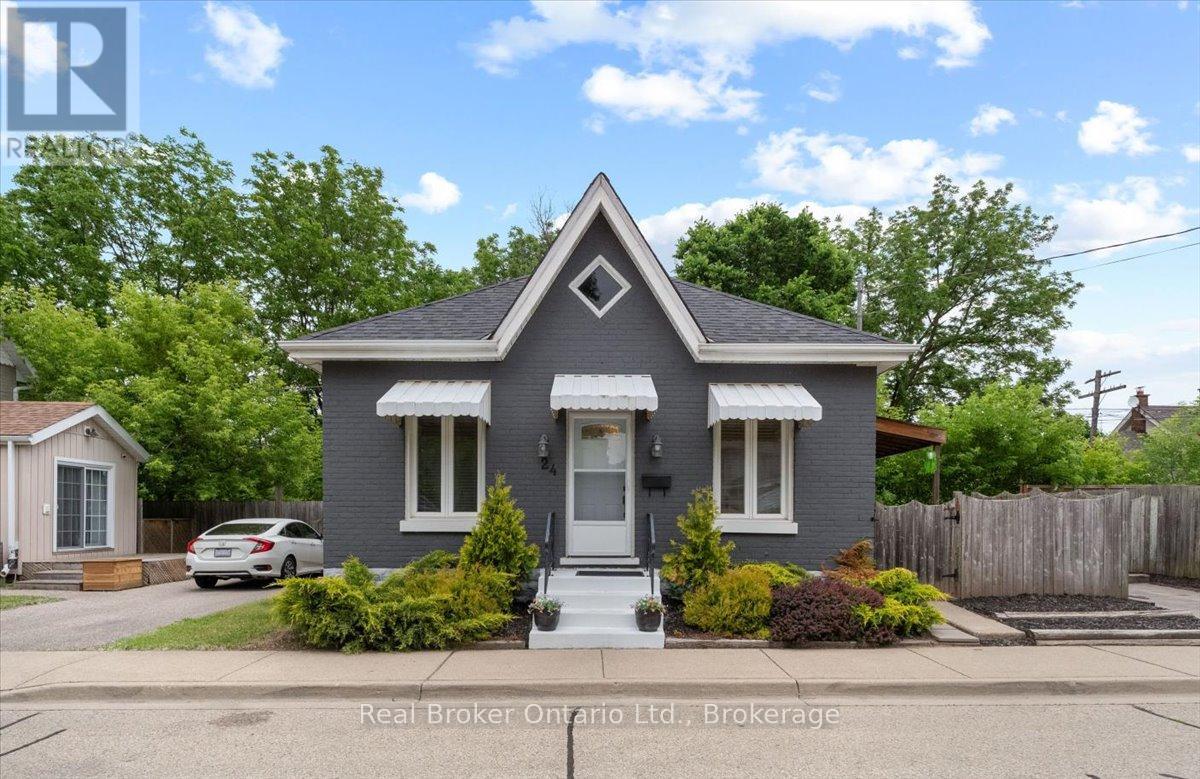 Property at 24 ROSE AVENUE image 1