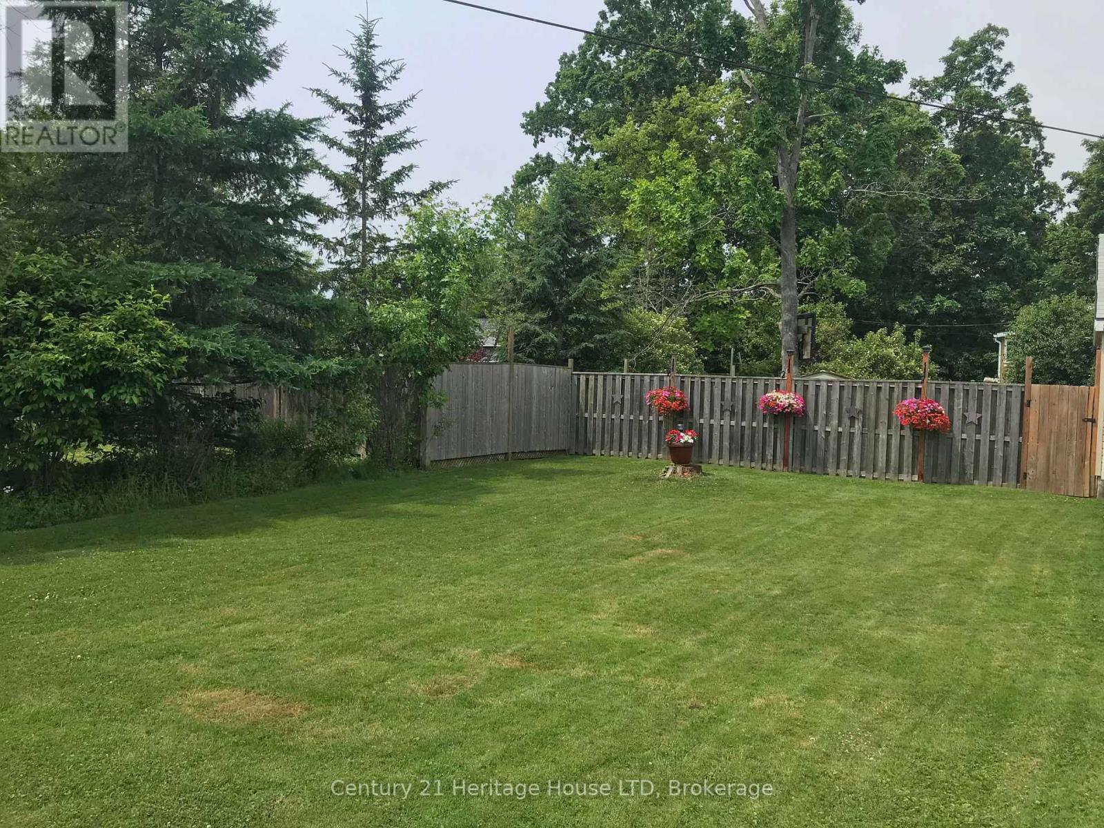 Property at 223 BERNARD AVENUE image 3