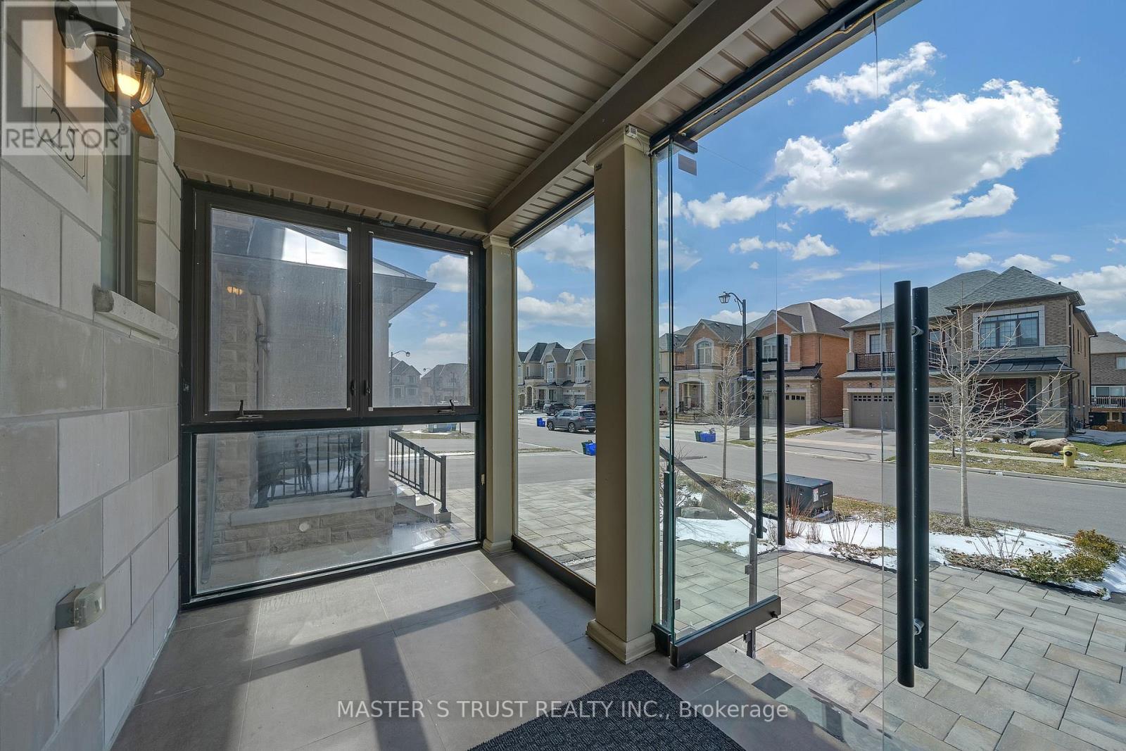Property at 25 CANNES AVENUE image 3