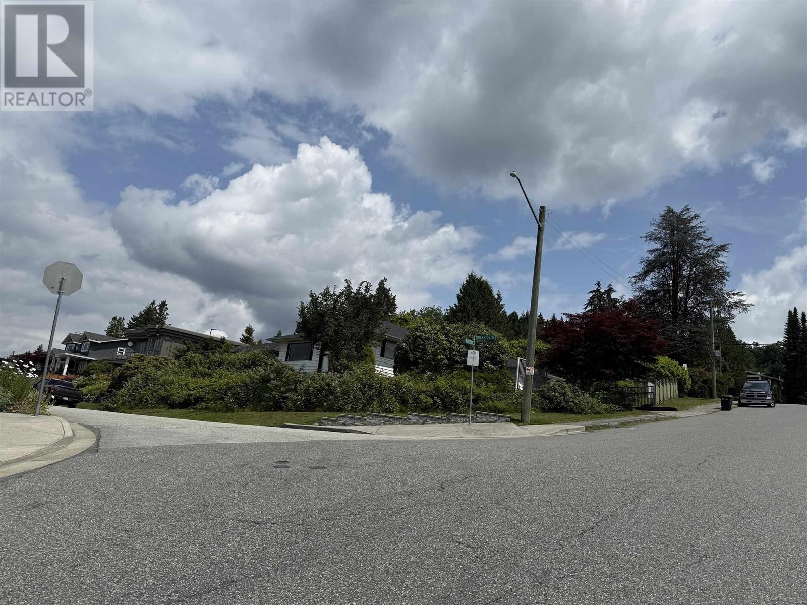 Property at 7206 BRAESIDE DRIVE image 4