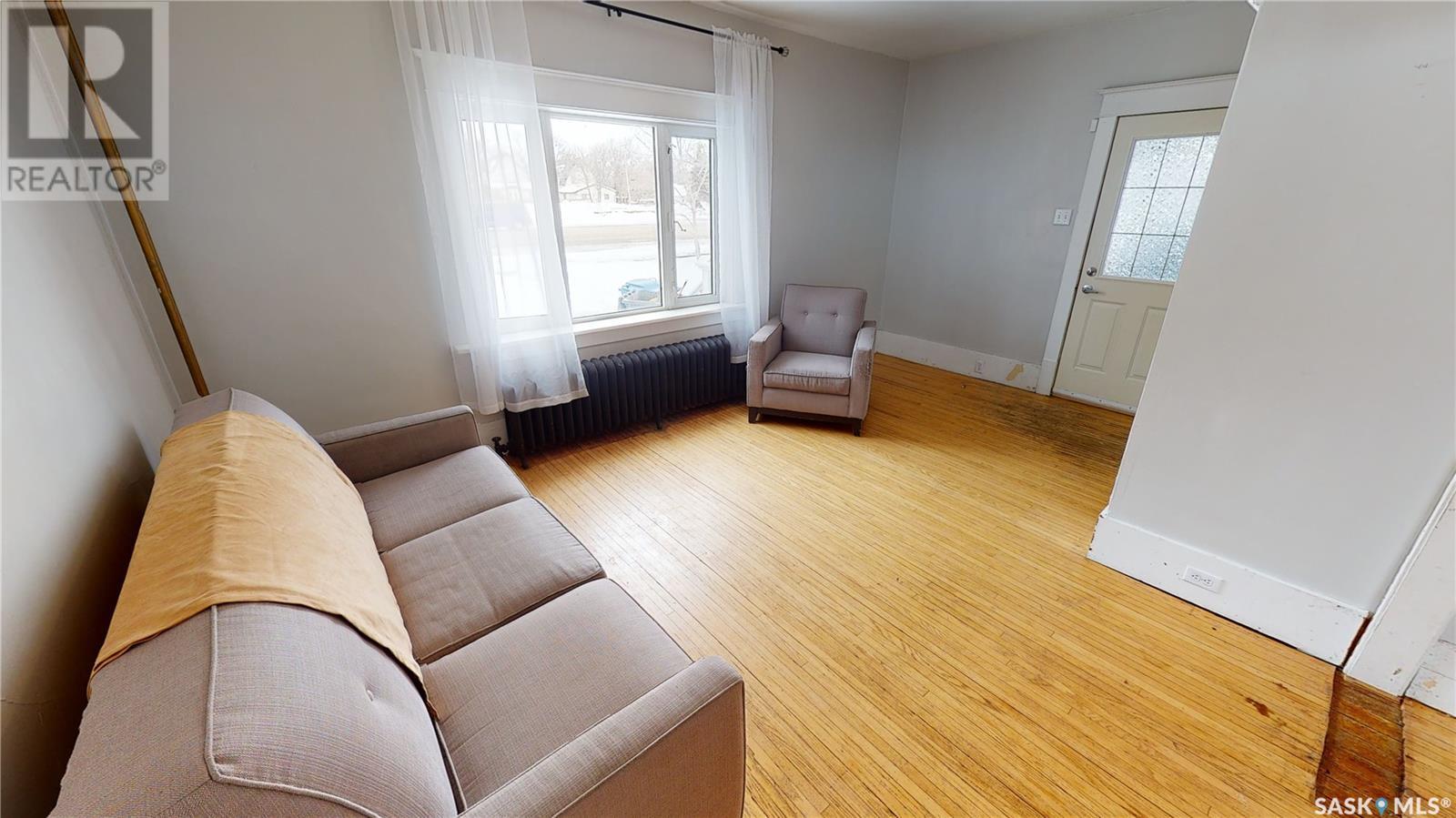 215 Main Street, Arcola, Saskatchewan  S0C 0G0 - Photo 24 - SK010448