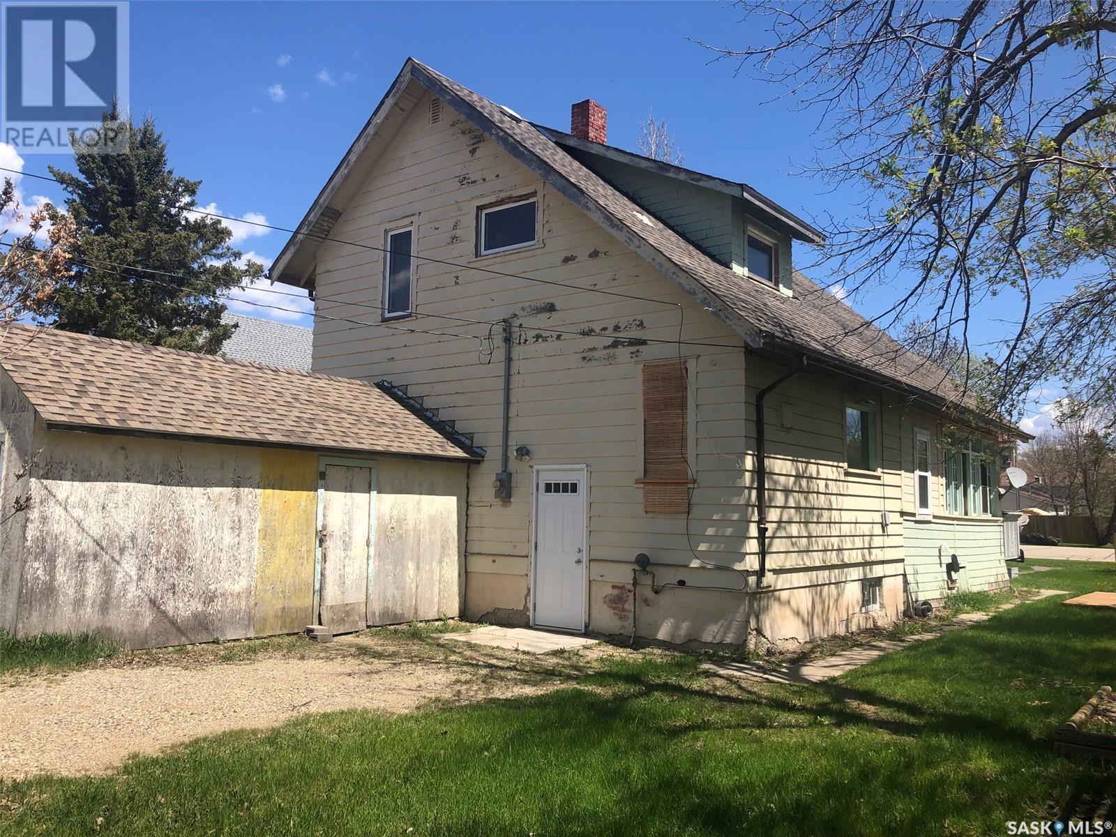 215 Main Street, Arcola, Saskatchewan  S0C 0G0 - Photo 50 - SK010448