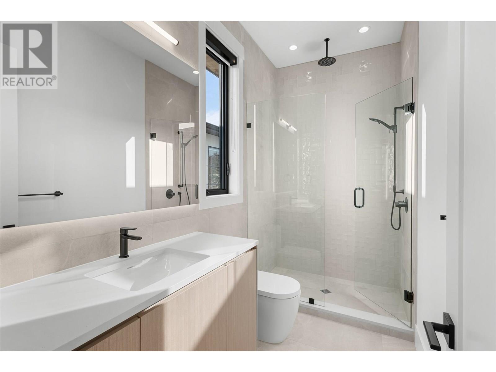 Property at 1651 Touriga Place image 4