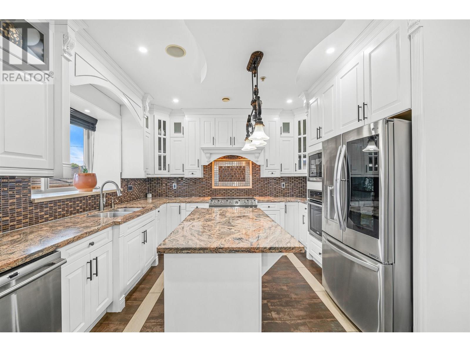 1060 E 61st Avenue, Vancouver, British Columbia  V5X 2C4 - Photo 11 - R3018949