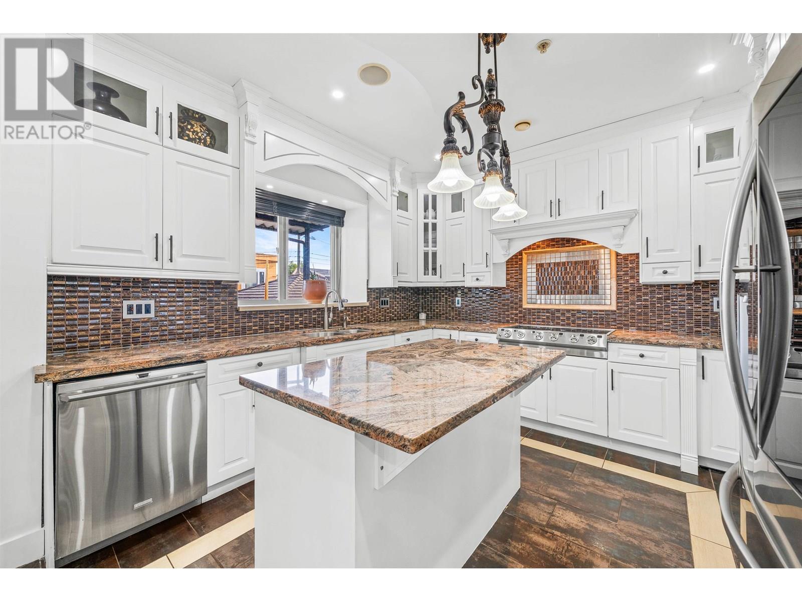 1060 E 61st Avenue, Vancouver, British Columbia  V5X 2C4 - Photo 12 - R3018949