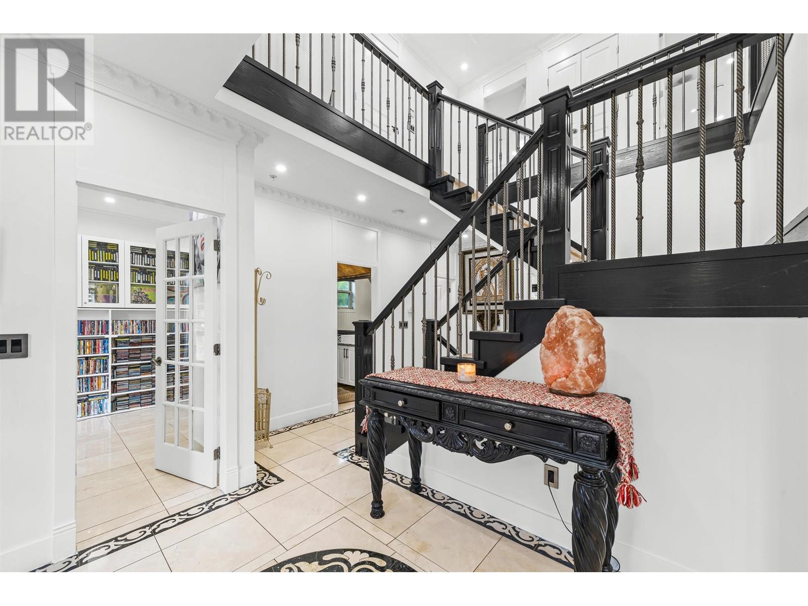 Property at 1060 E 61ST AVENUE image 3