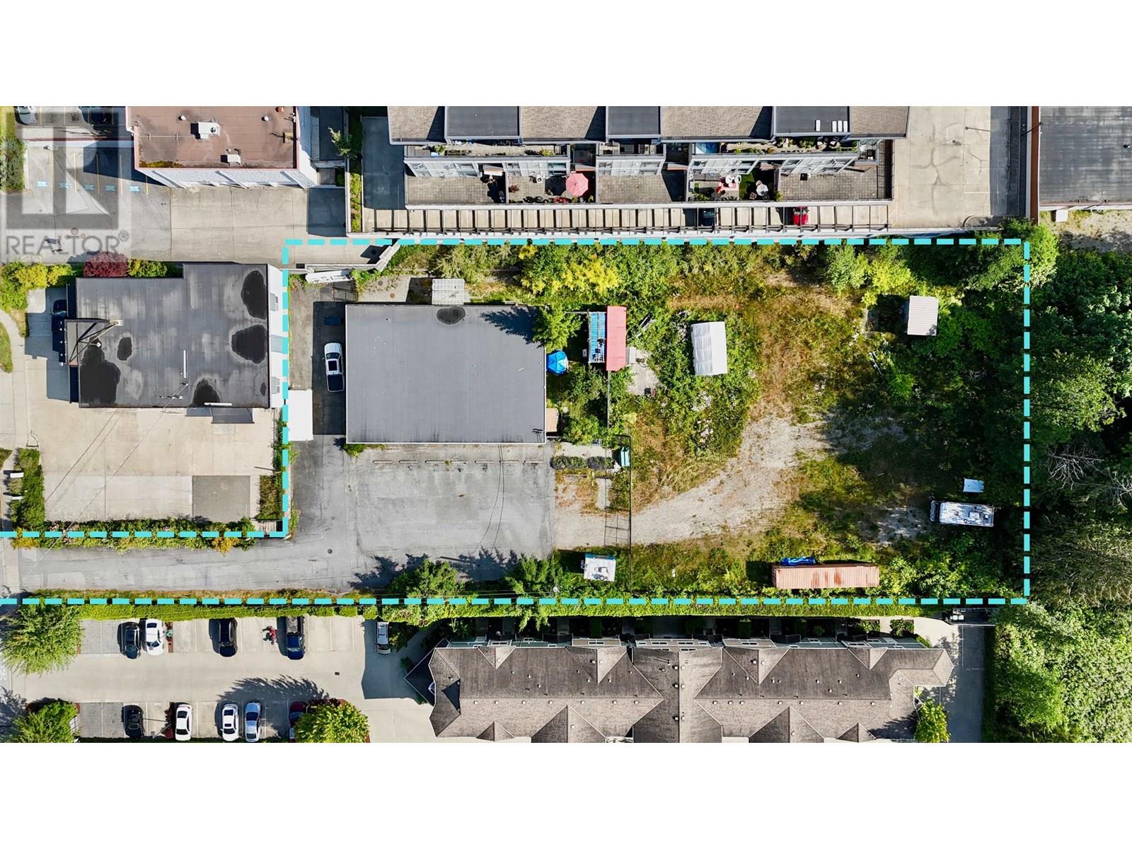 626 Shaw Road, Gibsons, British Columbia  V0N 1V8 - Photo 1 - C8070245