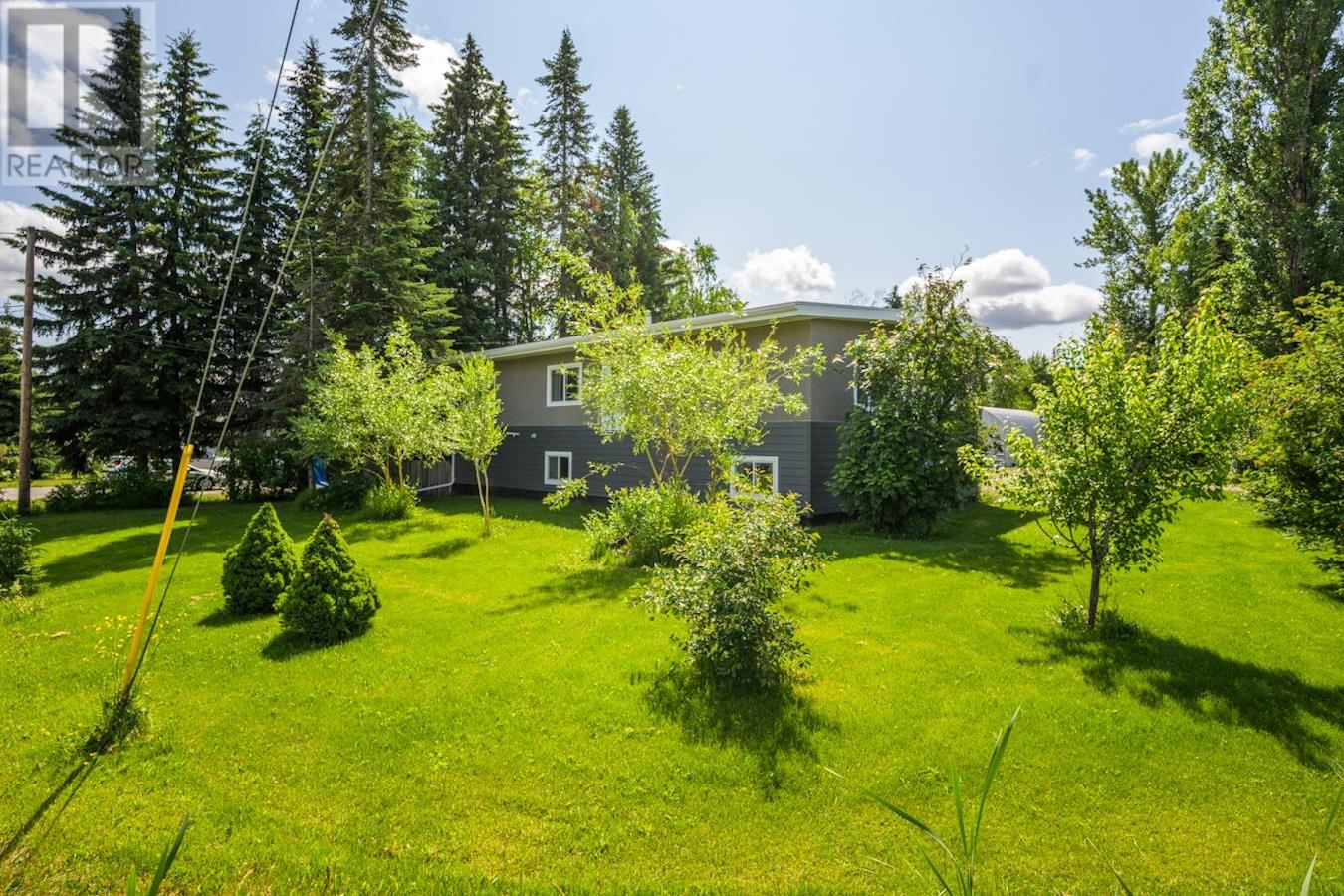 Property at 4401 CHESTNUT DRIVE image 3