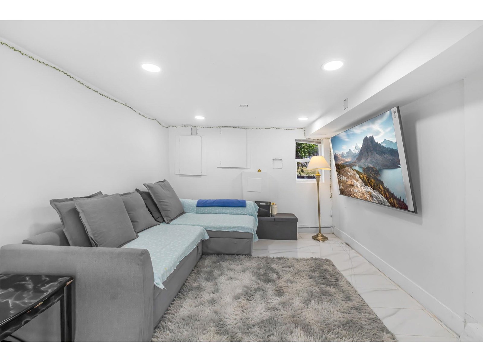 Property at 13906 68 AVENUE image 4