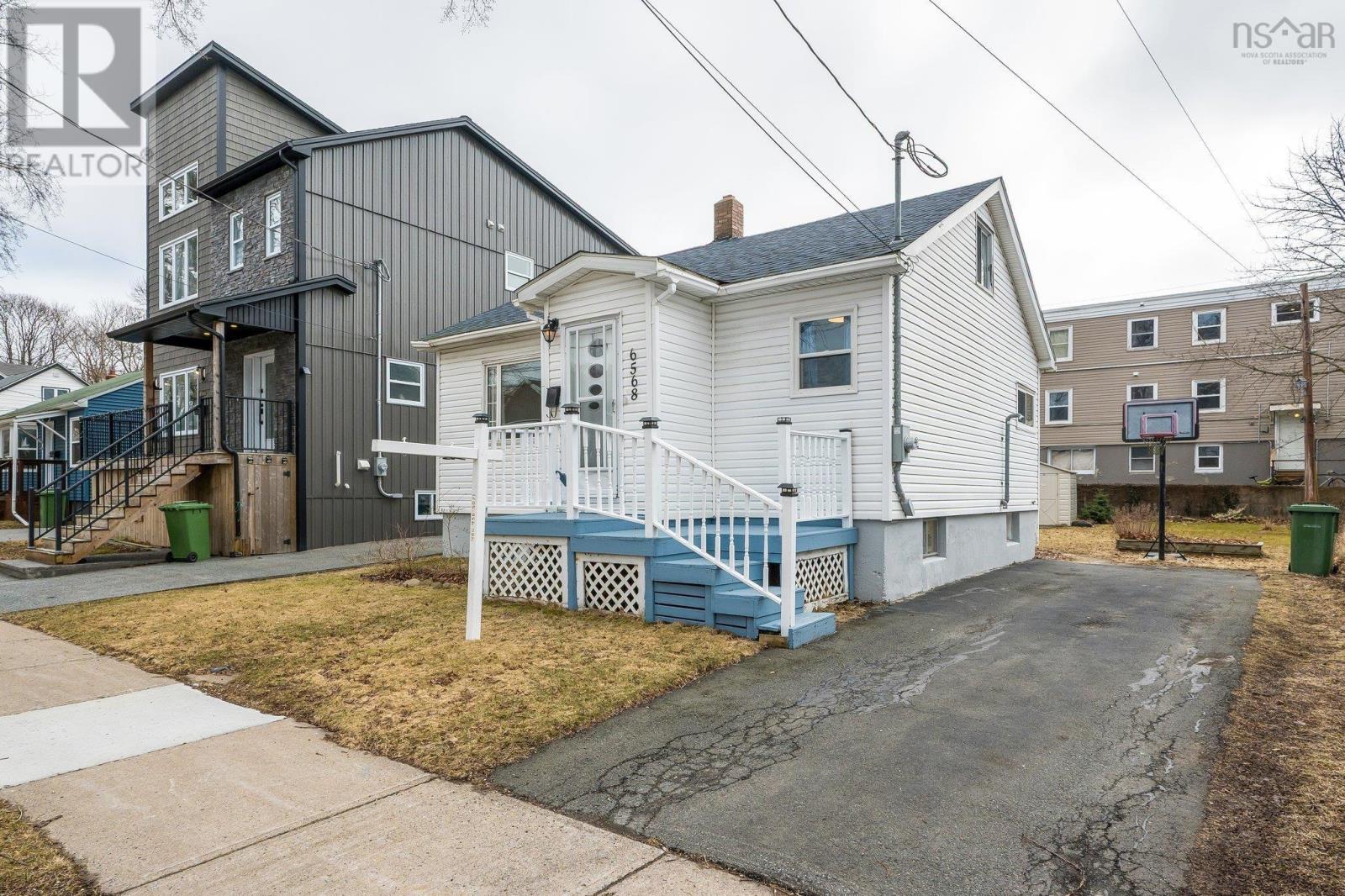 Property at 6568 Roslyn Road image 4