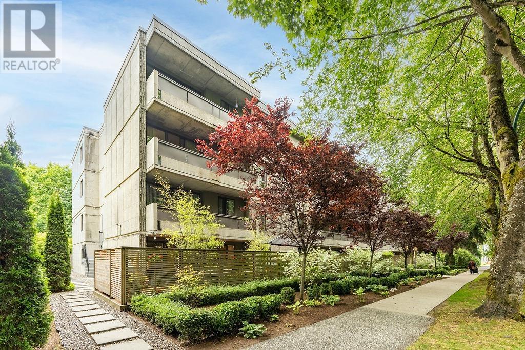 402 1867 W 3RD AVENUE, vancouver, British Columbia V6J1K9